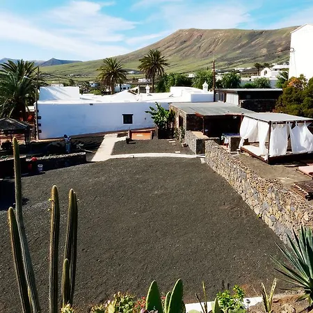 Villa Lava